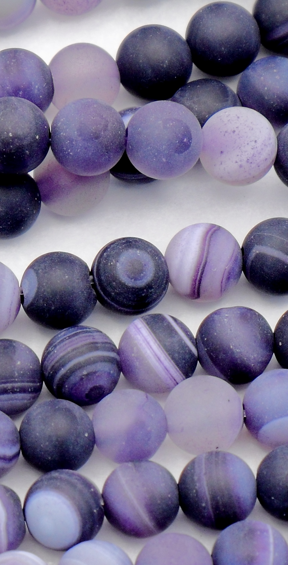Purple Agate with Vein Frosted Beads