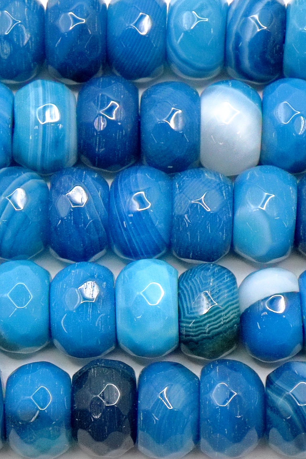 Blue Agate with Vein Faceted Rondells 8 mm